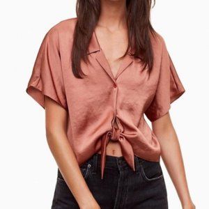 Aritzia Wilfred tie front blouse